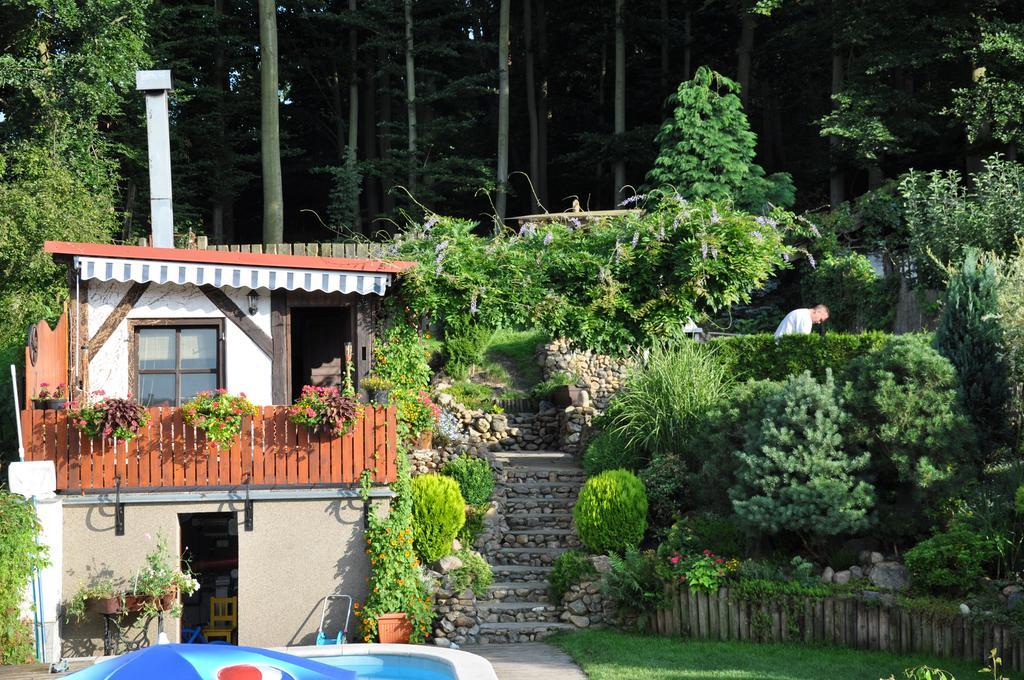 Apartman Bila Hora - Roudna Plzen Ruang foto